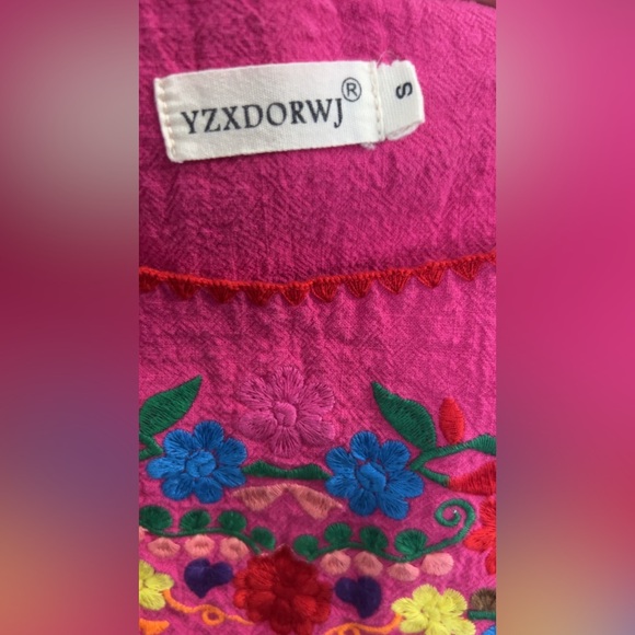 Mexican Embroidered Pink Top - Picture 7 of 8